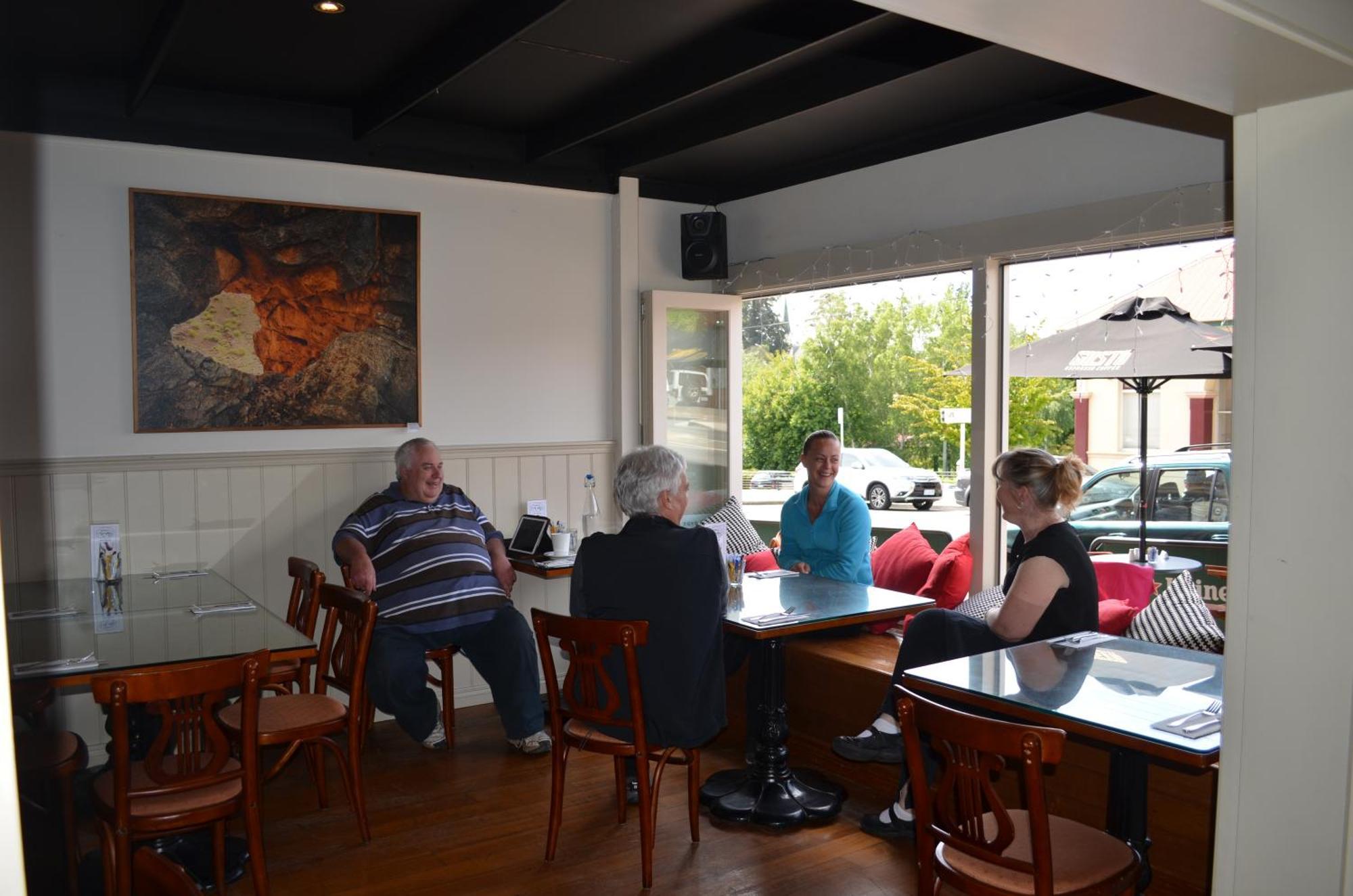 The Empire Hotel Deloraine Extérieur photo